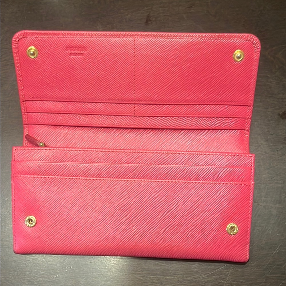 Prada Pink Wallet - Picture 3 of 8